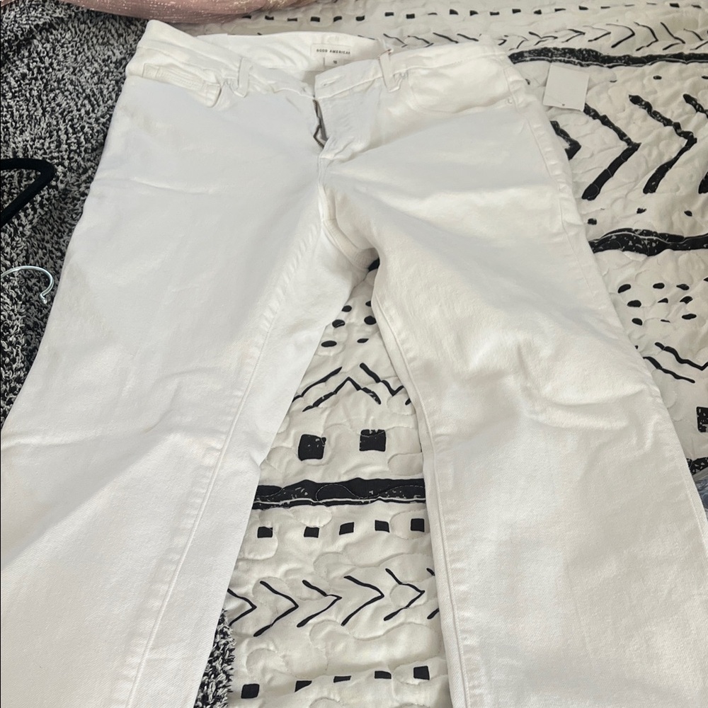 Good American White High-Rise Straight Jeans
